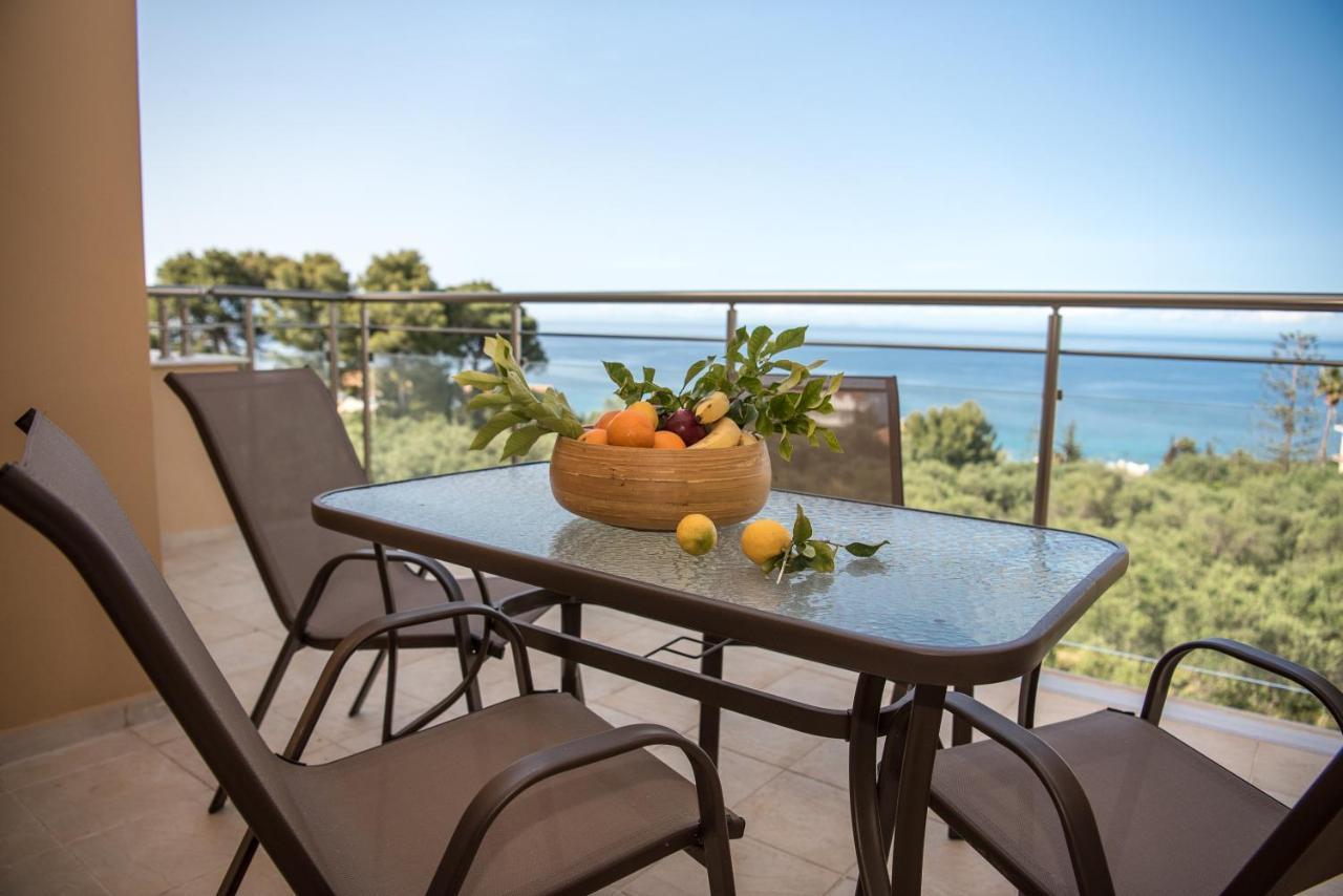 Akrotiri Sea View Suites Dış mekan fotoğraf