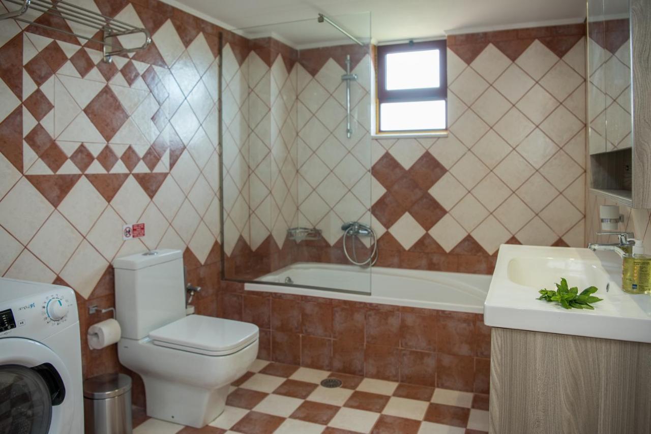 Akrotiri Sea View Suites Dış mekan fotoğraf