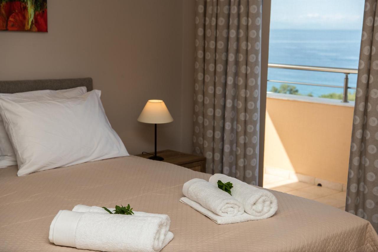 Akrotiri Sea View Suites Dış mekan fotoğraf
