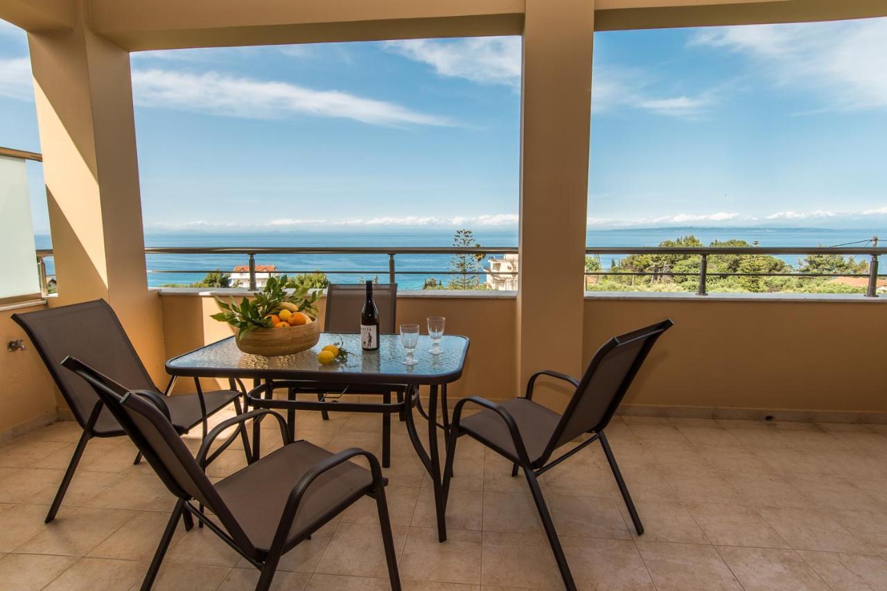 Akrotiri Sea View Suites Dış mekan fotoğraf