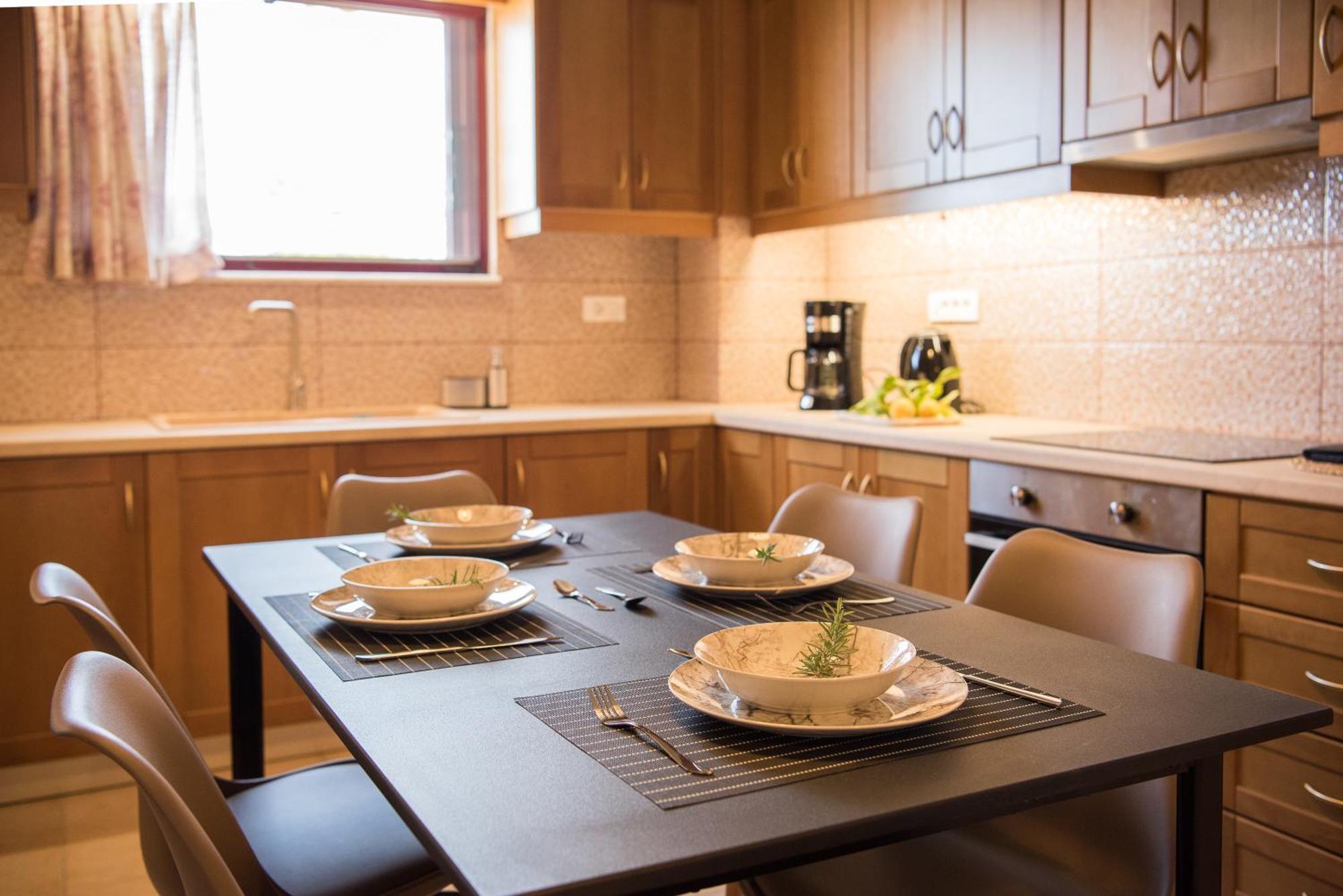 Akrotiri Sea View Suites Dış mekan fotoğraf